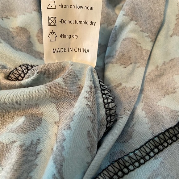 Elegant Black and Teal Maxi Dress - Picture 5 of 5